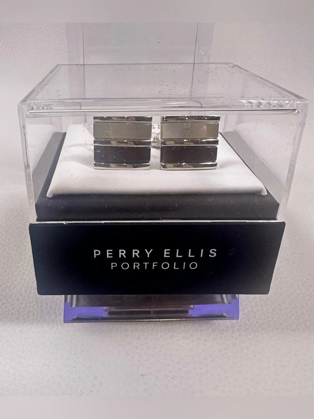 Perry Ellis brand new
